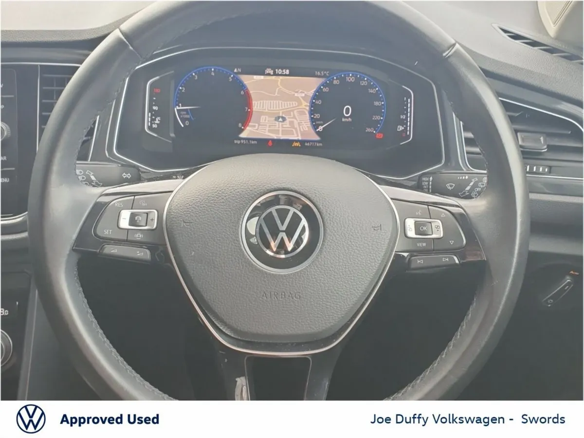 Volkswagen T-Roc SUV, Petrol, 2021, Blue