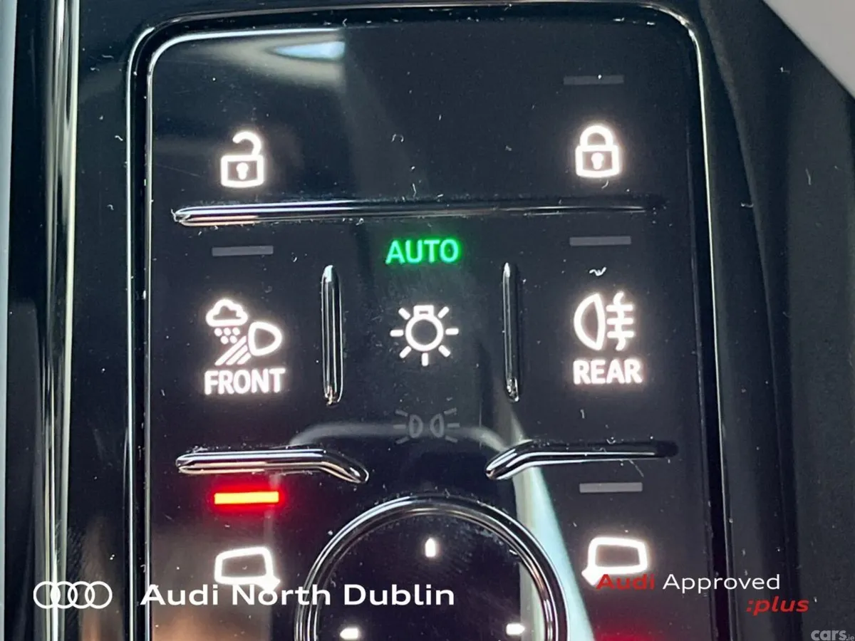 Audi Q6 e-tron SUV, Electric, 2025, Grey