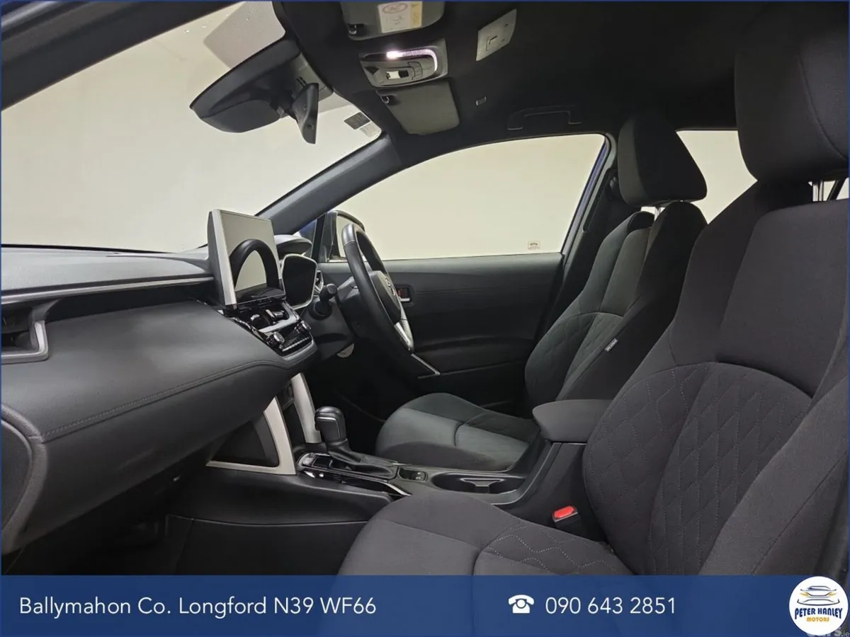 Toyota Corolla Cross Hatchback, Petrol Hybrid, 2025, Blue
