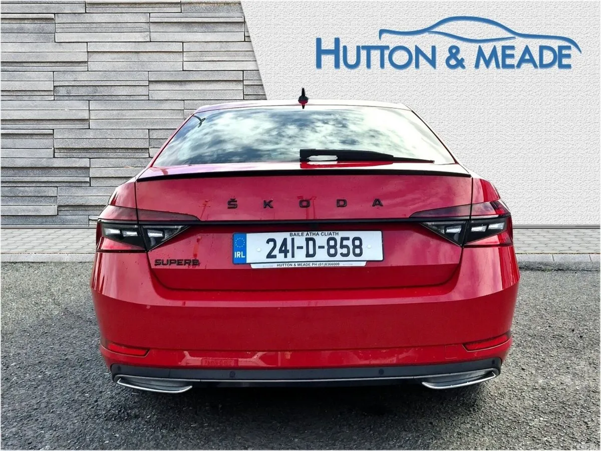 Skoda Superb Saloon, Diesel, 2024, Red