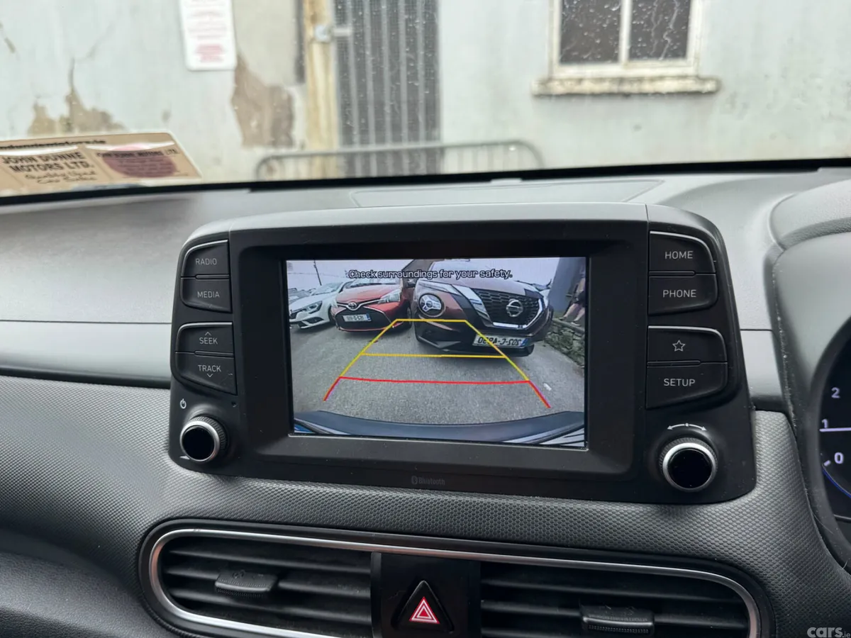 Hyundai KONA MPV, Petrol, 2018, Grey