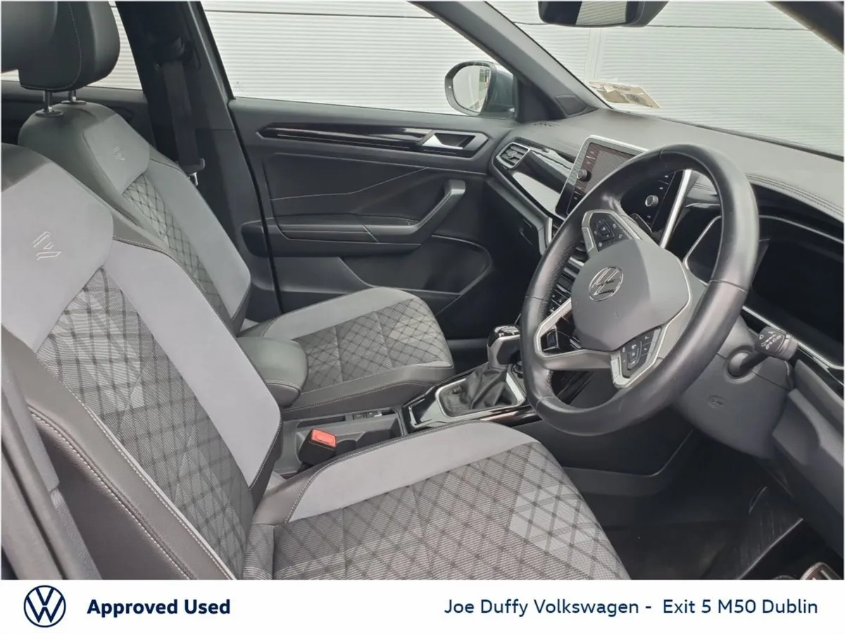 Volkswagen T-Roc SUV, Petrol, 2023, Grey