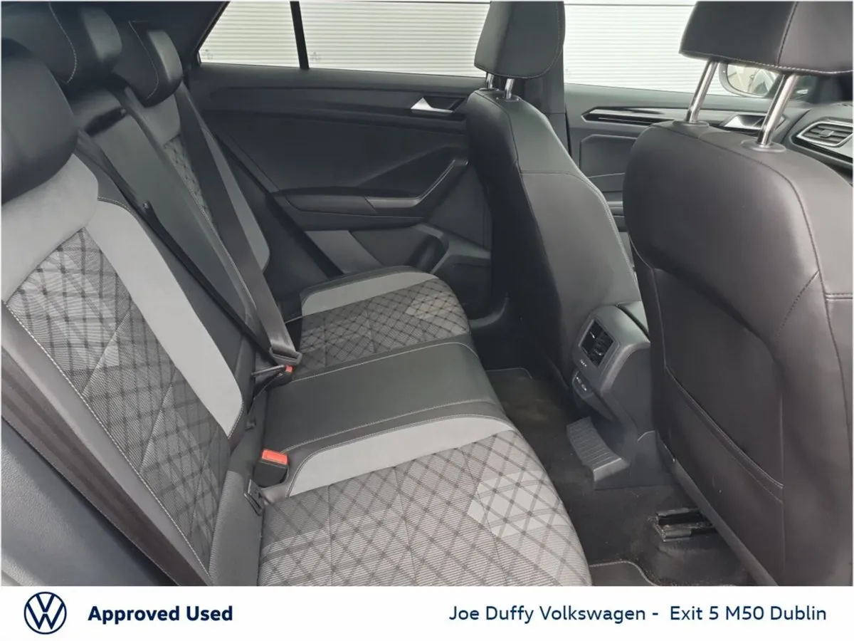 Volkswagen T-Roc SUV, Petrol, 2023, Grey