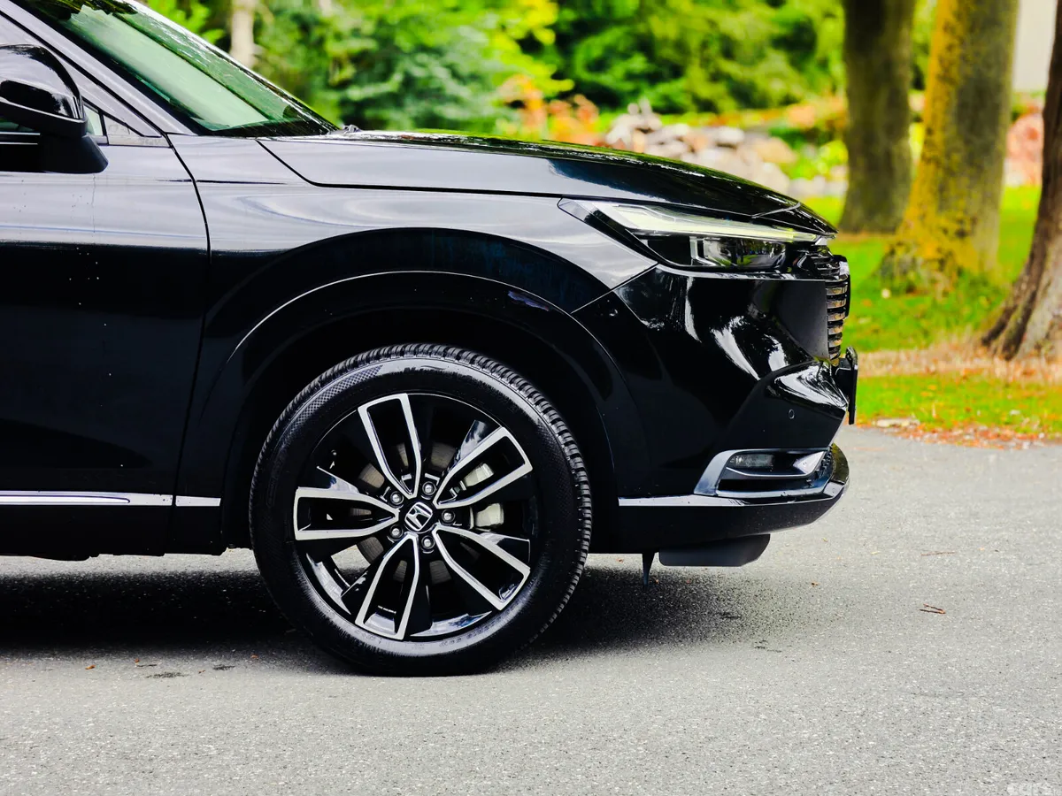 Honda Vezel SUV, Petrol Hybrid, 2021, Black
