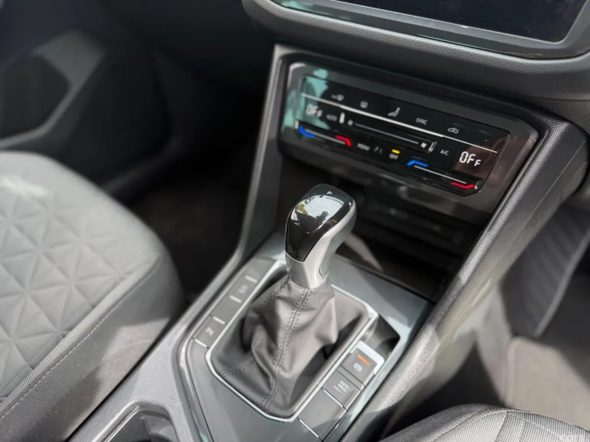 Volkswagen Tiguan SUV, Diesel, 2023, Black