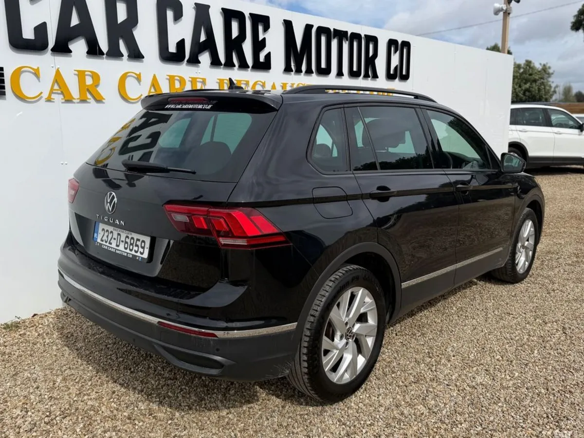 Volkswagen Tiguan SUV, Diesel, 2023, Black