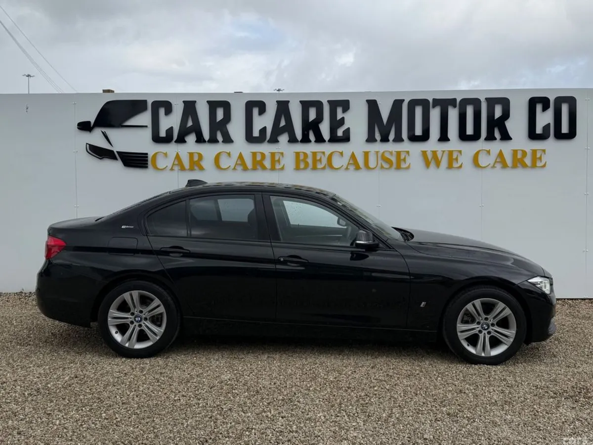 BMW 3-Series Saloon, Petrol Hybrid, 2018, Black