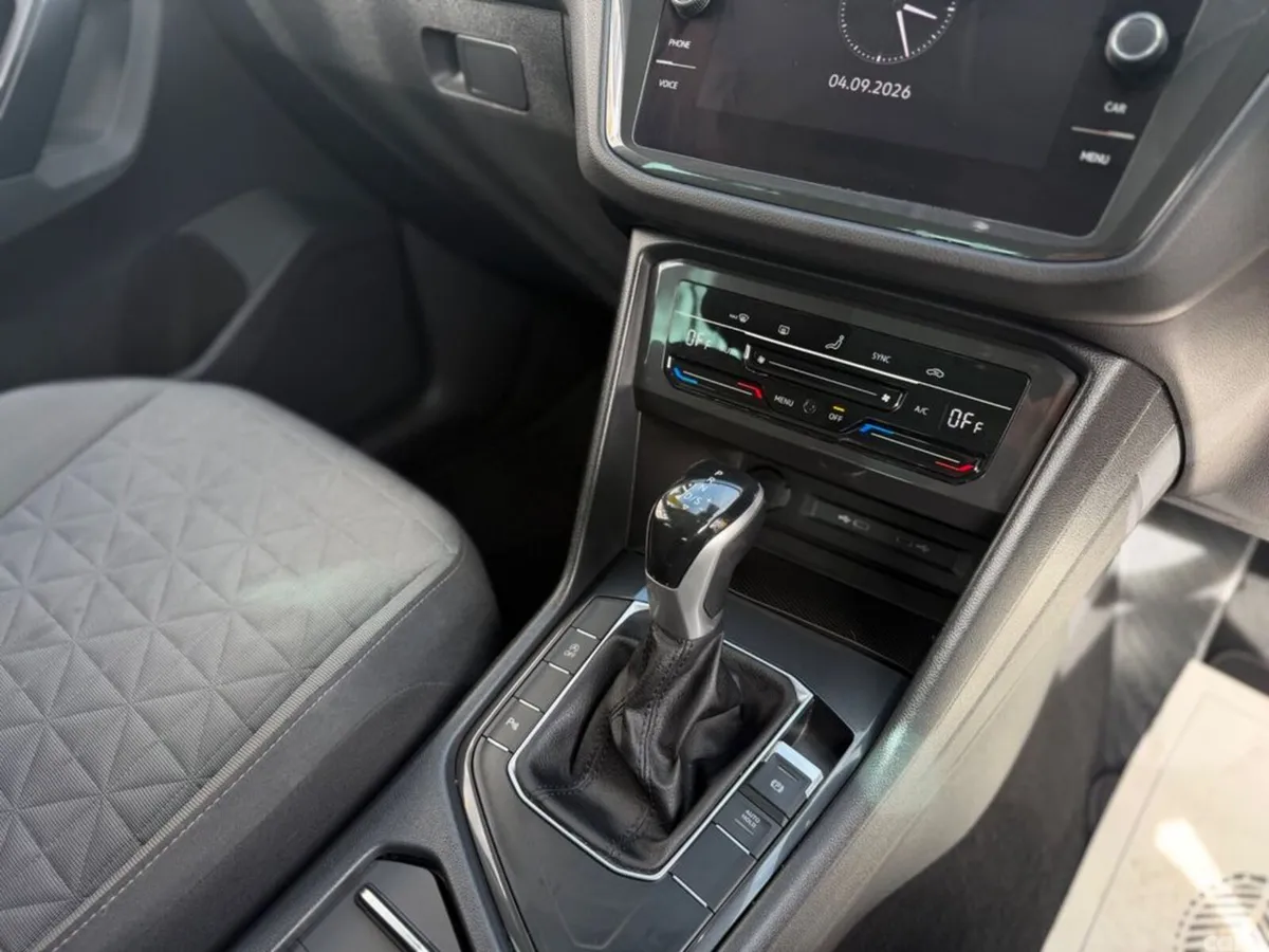 Volkswagen Tiguan Estate, Diesel, 2023, Black
