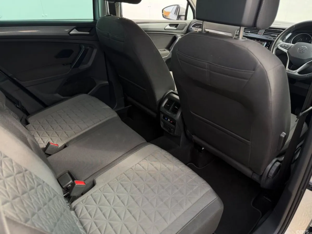 Volkswagen Tiguan SUV, Diesel, 2023, Grey