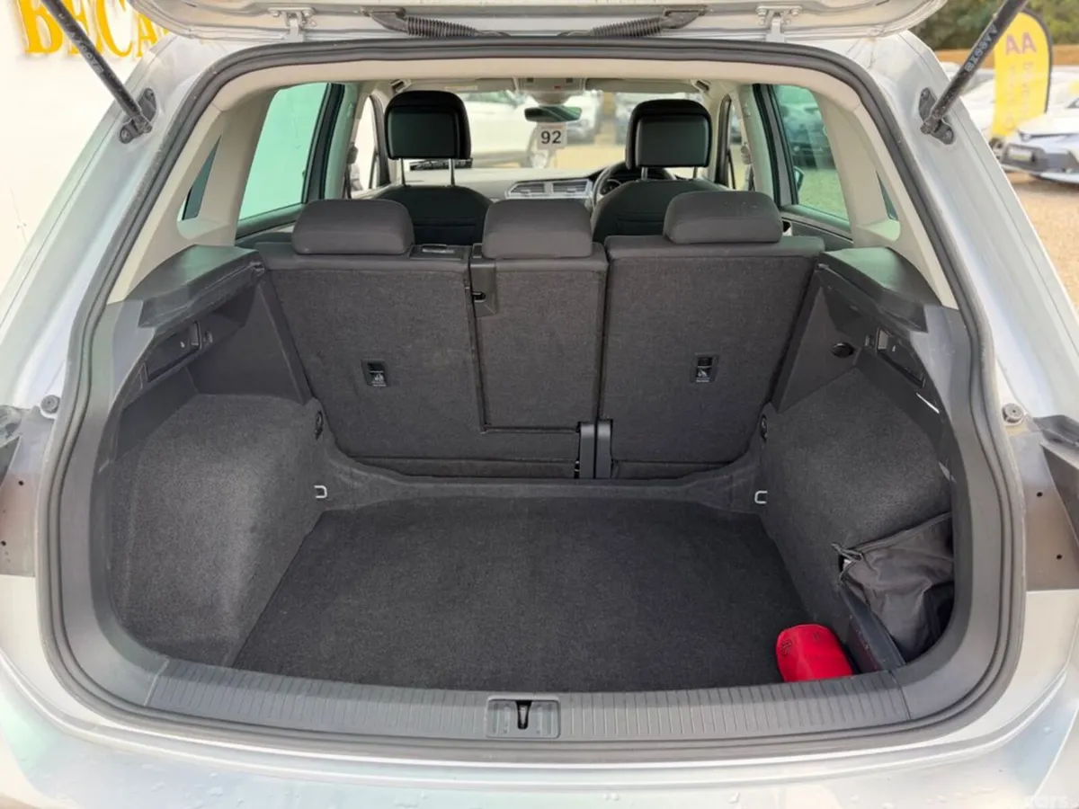 Volkswagen Tiguan SUV, Diesel, 2023, Grey