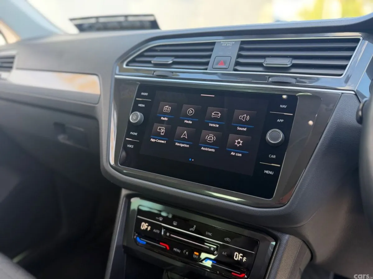 Volkswagen Tiguan Estate, Diesel, 2023, Grey