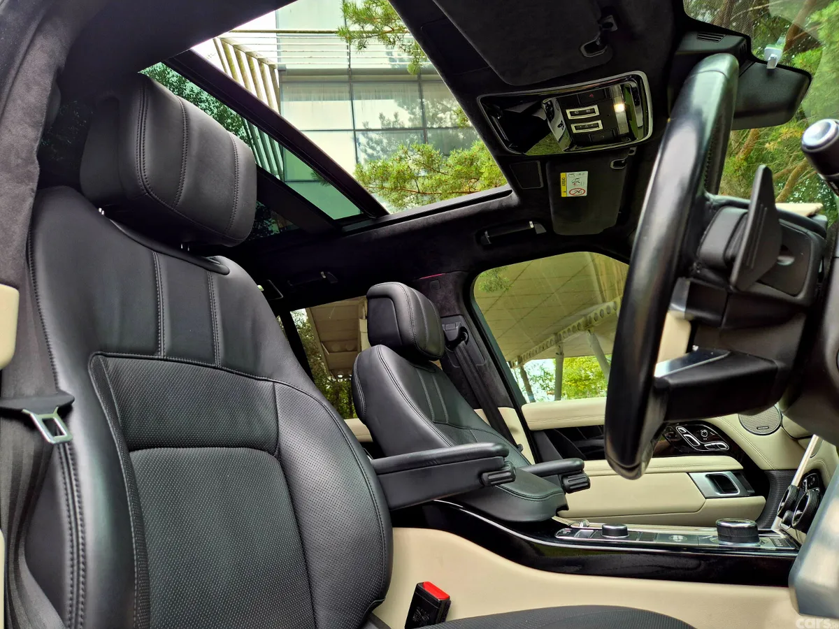 Land Rover Range Rover SUV, Petrol Plug-in Hybrid, 2021, Grey