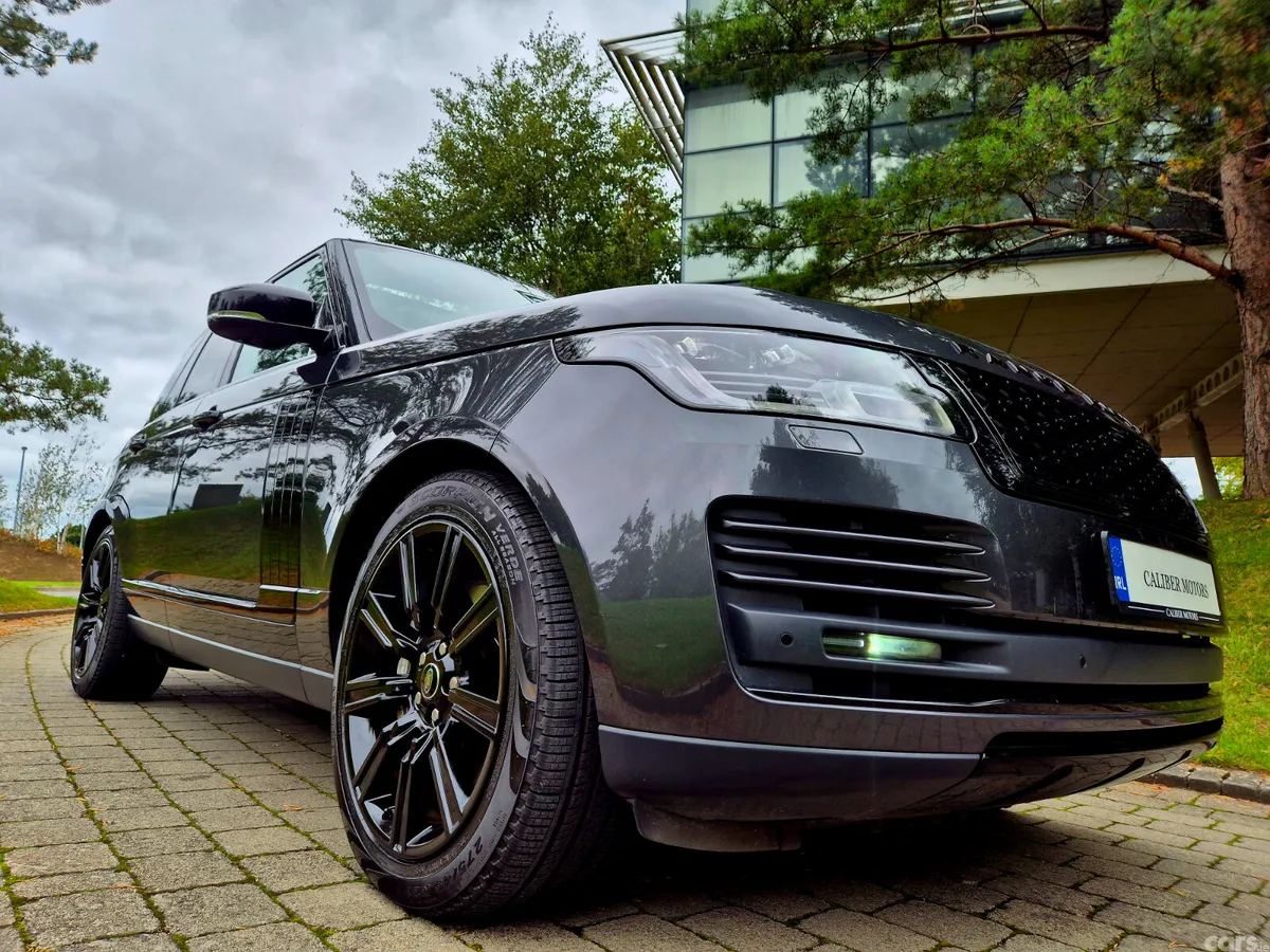 Land Rover Range Rover SUV, Petrol Plug-in Hybrid, 2021, Grey