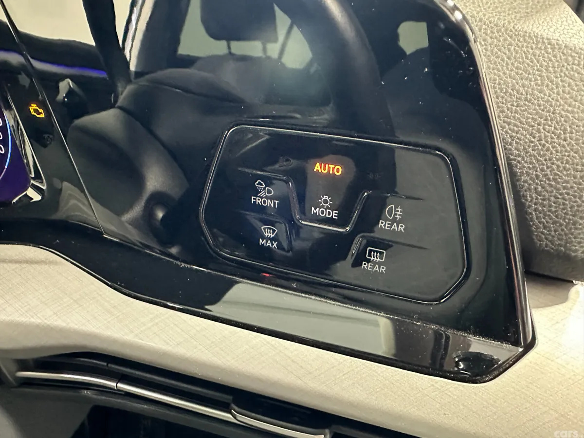 Volkswagen Golf Hatchback, Petrol, 2021, White