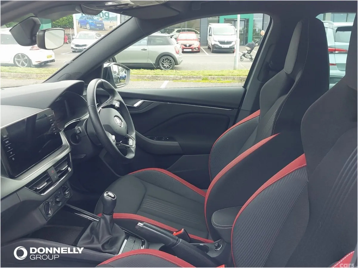Skoda Kamiq Hatchback, Petrol, 2023, Grey