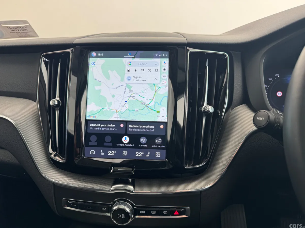 Volvo XC60 SUV, Petrol Plug-in Hybrid, 2024, Grey