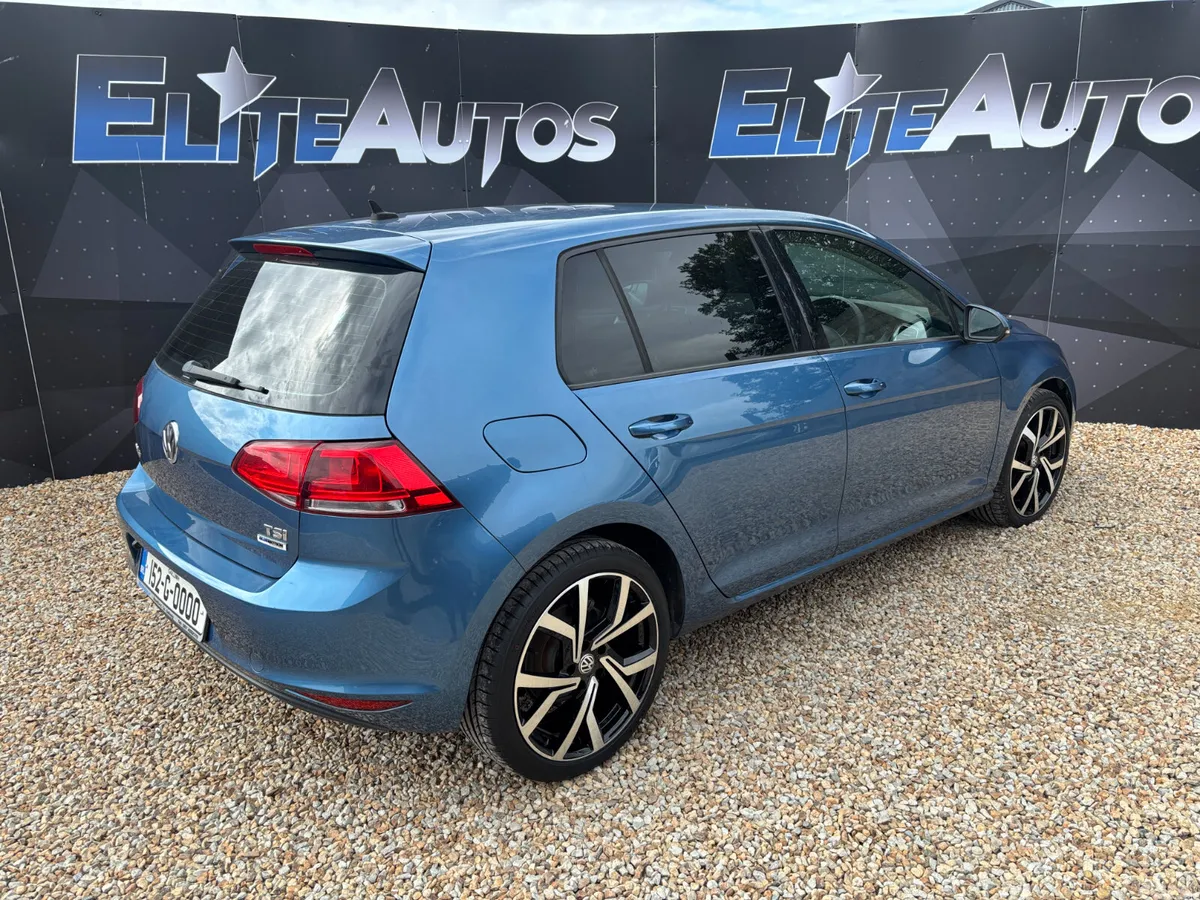 Volkswagen Golf Hatchback, Petrol, 2015, Blue