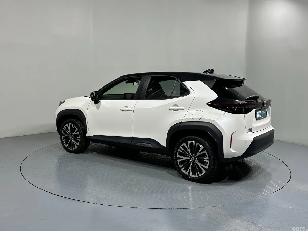Toyota Yaris Cross SUV, Petrol, 2021, White