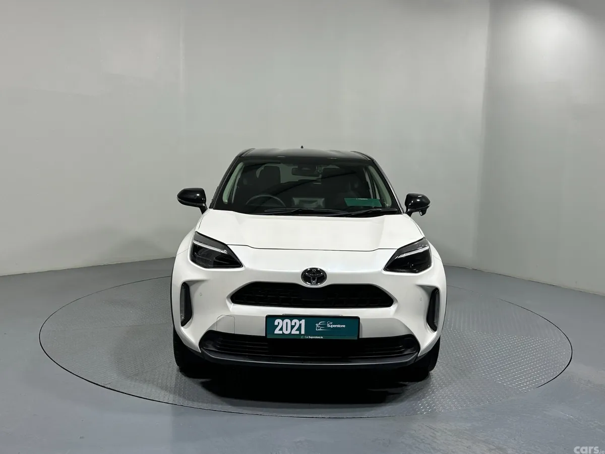 Toyota Yaris Cross SUV, Petrol, 2021, White