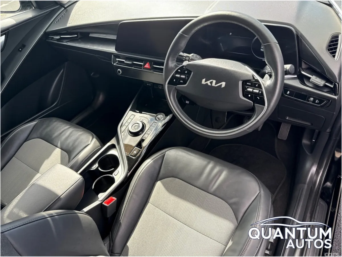 Kia Niro SUV, Electric, 2023, Black