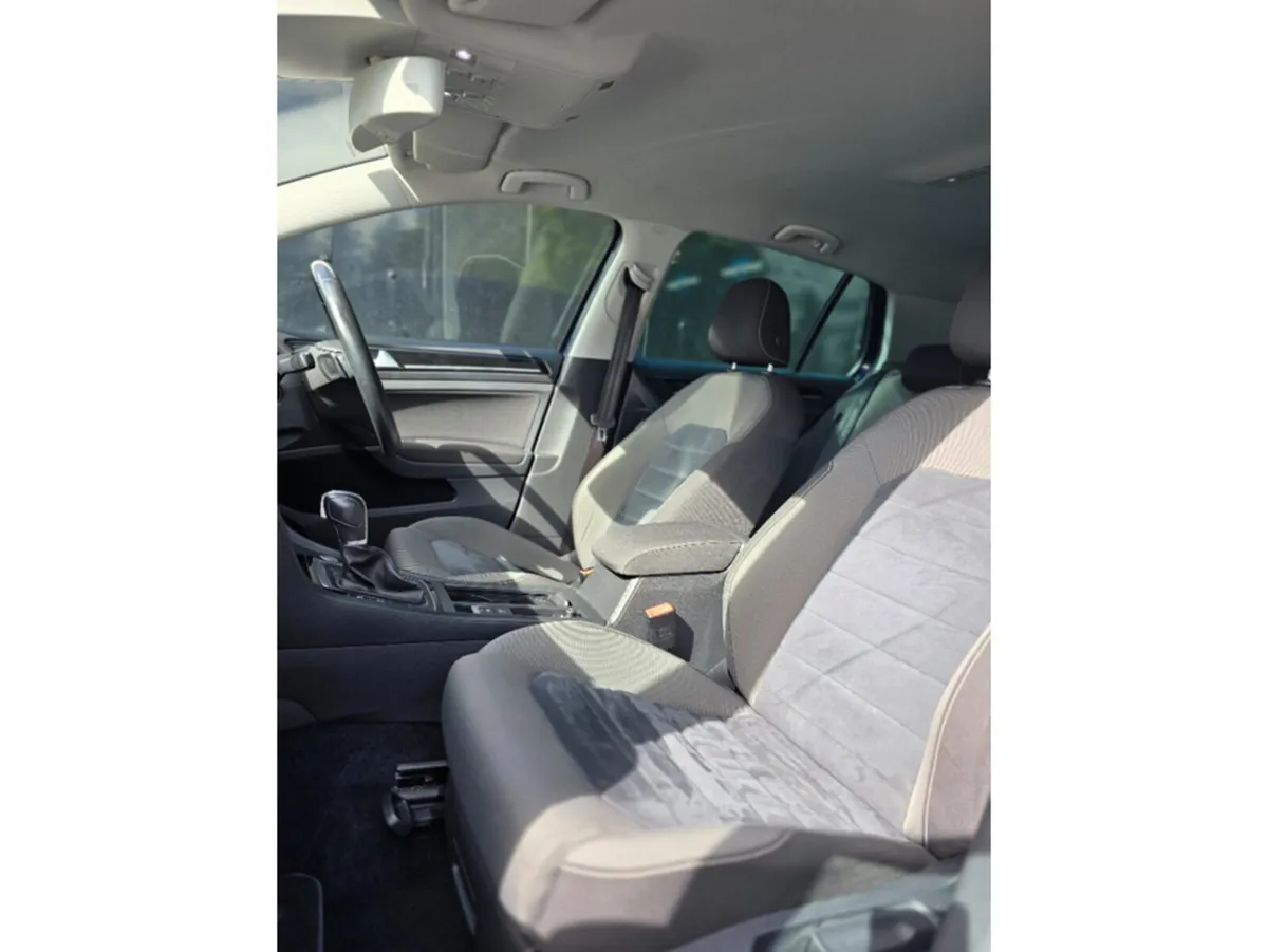Volkswagen Golf Hatchback, Petrol, 2016, Blue