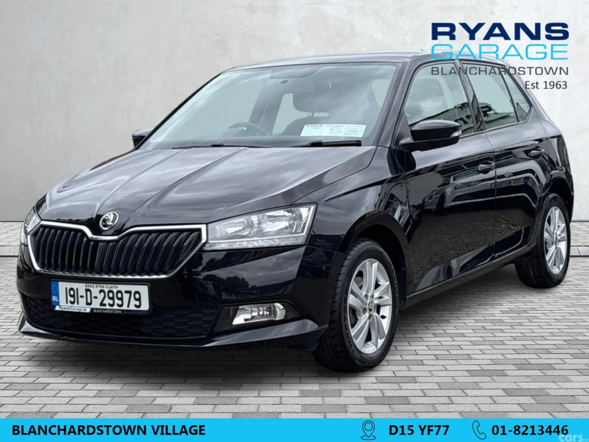 Skoda Fabia Hatchback, Petrol, 2019, Black
