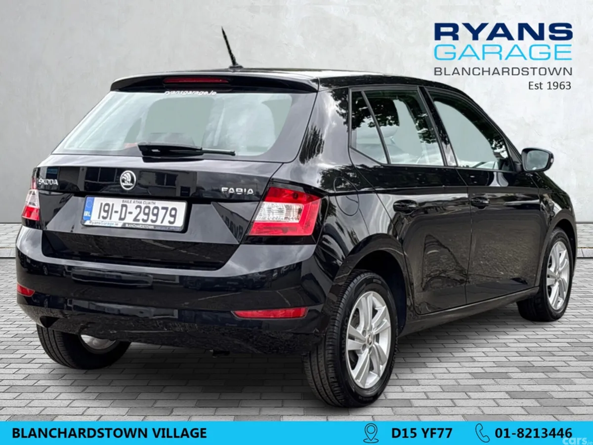 Skoda Fabia Hatchback, Petrol, 2019, Black