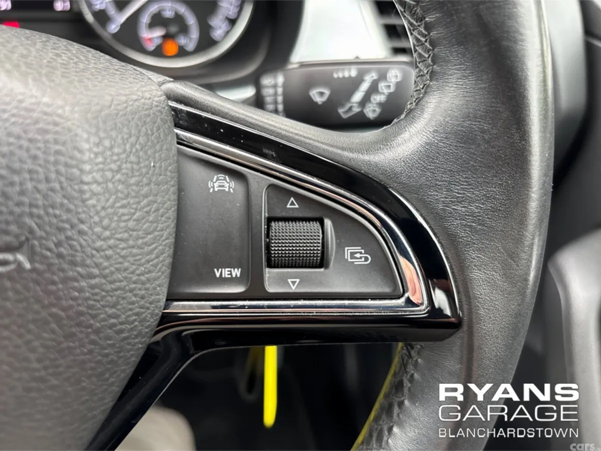 Skoda Fabia Hatchback, Petrol, 2019, Black
