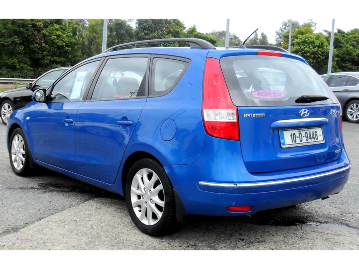 Hyundai i30 Estate, Diesel, 2010, Blue