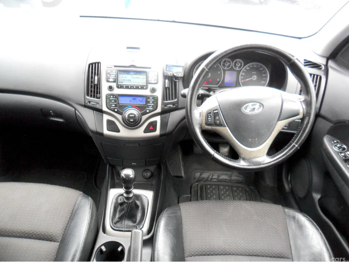 Hyundai i30 Estate, Diesel, 2010, Blue