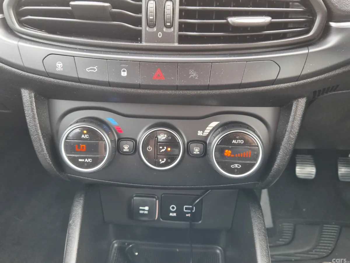 Fiat Tipo Saloon, Diesel, 2019, Blue