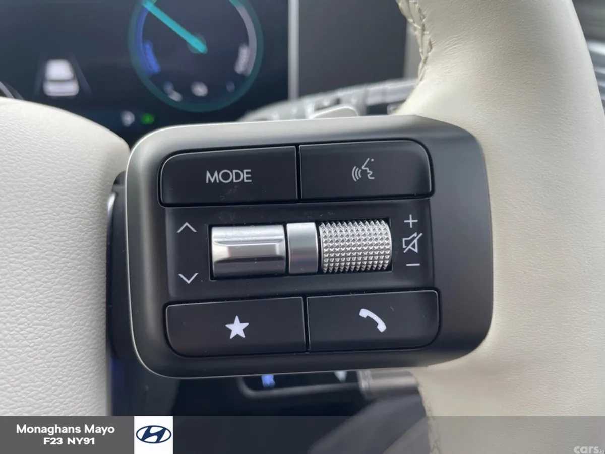 Hyundai Santa Fe SUV, Petrol Plug-in Hybrid, 2026, Blue