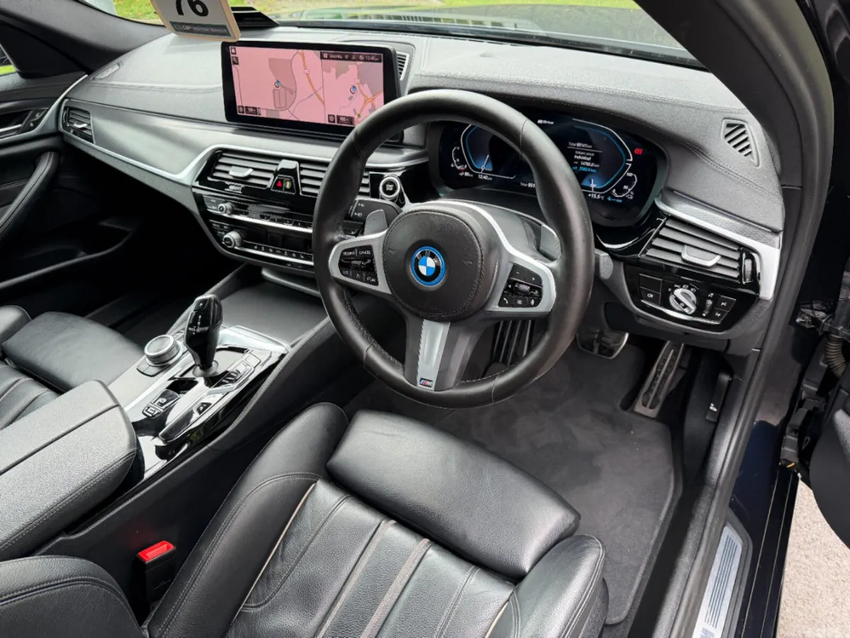 BMW 5-Series Saloon, Petrol Plug-in Hybrid, 2022, Black