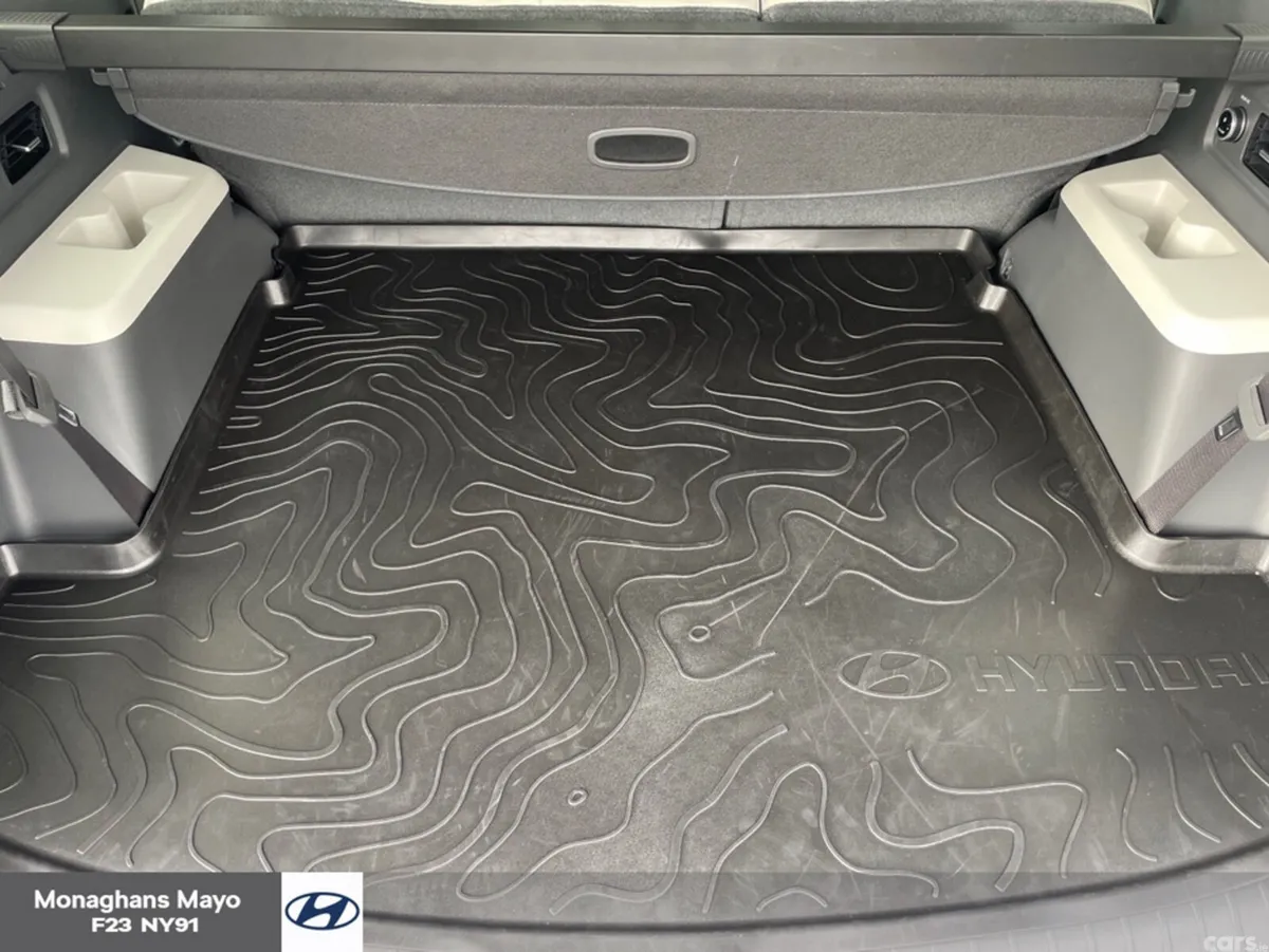 Hyundai Santa Fe SUV, Petrol Plug-in Hybrid, 2026, Blue