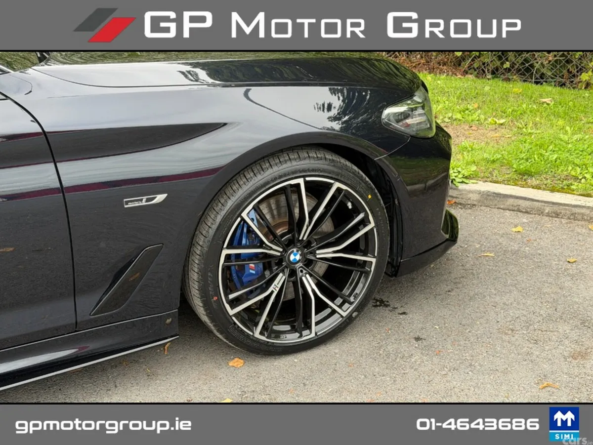 BMW 5-Series Saloon, Petrol Plug-in Hybrid, 2022, Black