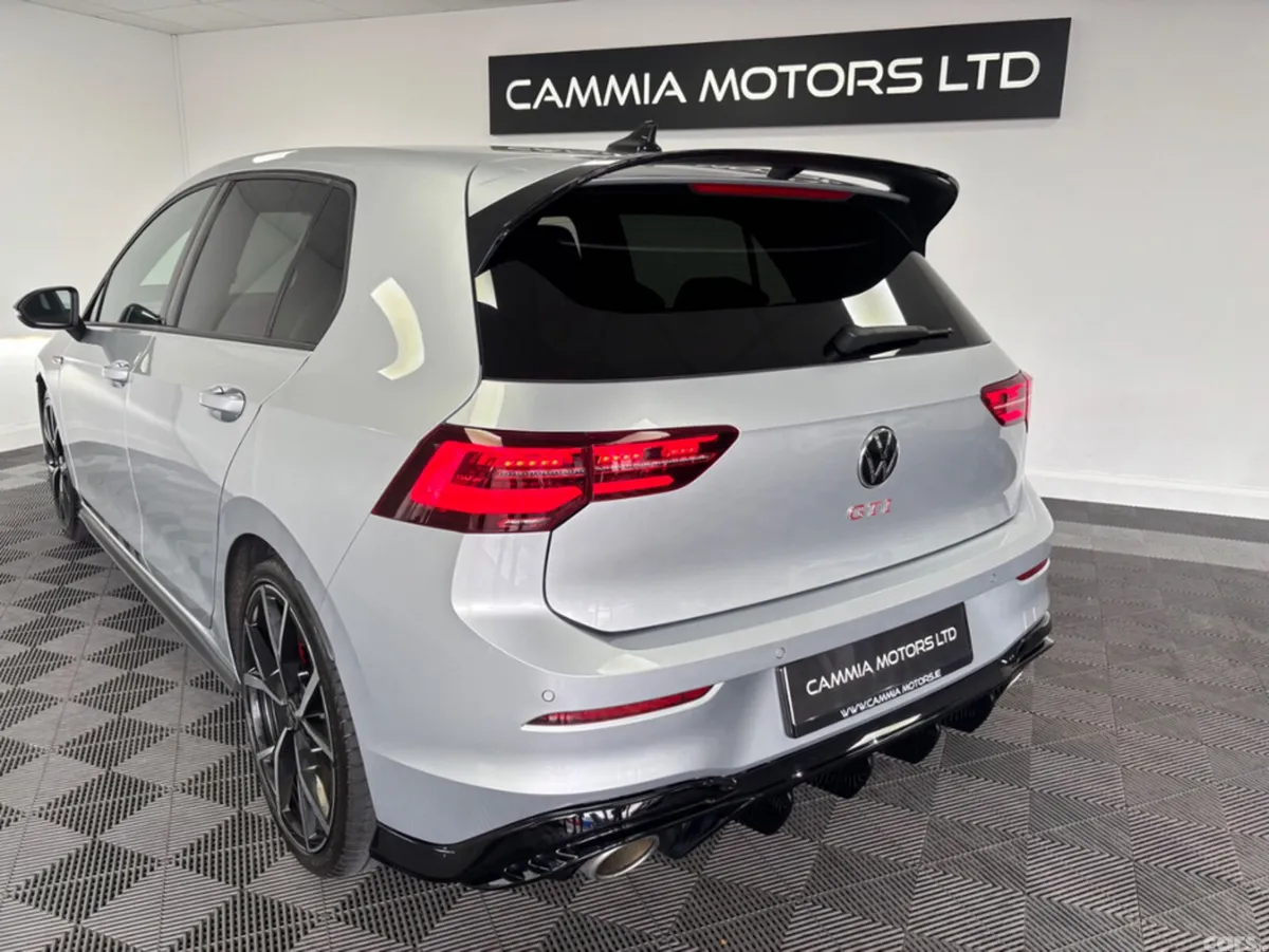 Volkswagen Golf Hatchback, Petrol, 2021, Grey