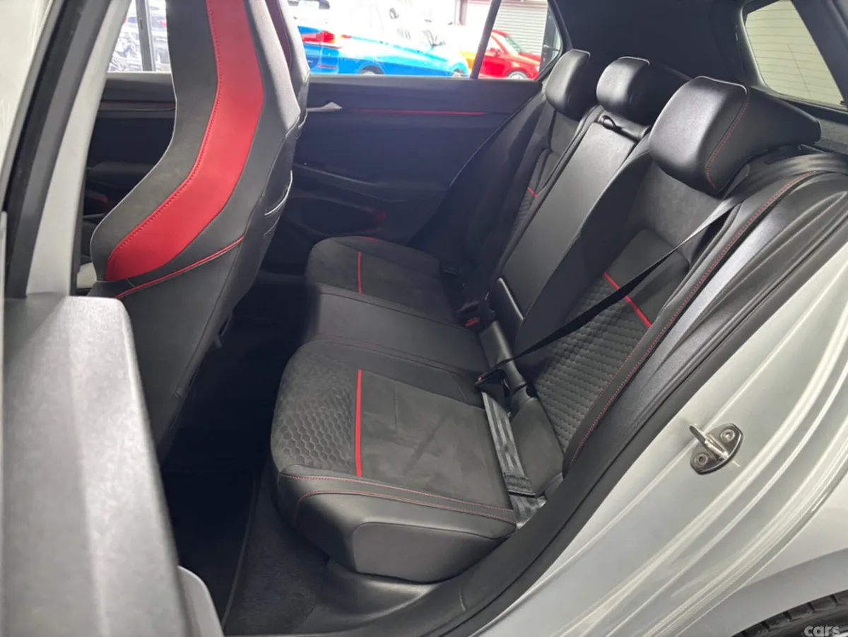 Volkswagen Golf Hatchback, Petrol, 2021, Grey
