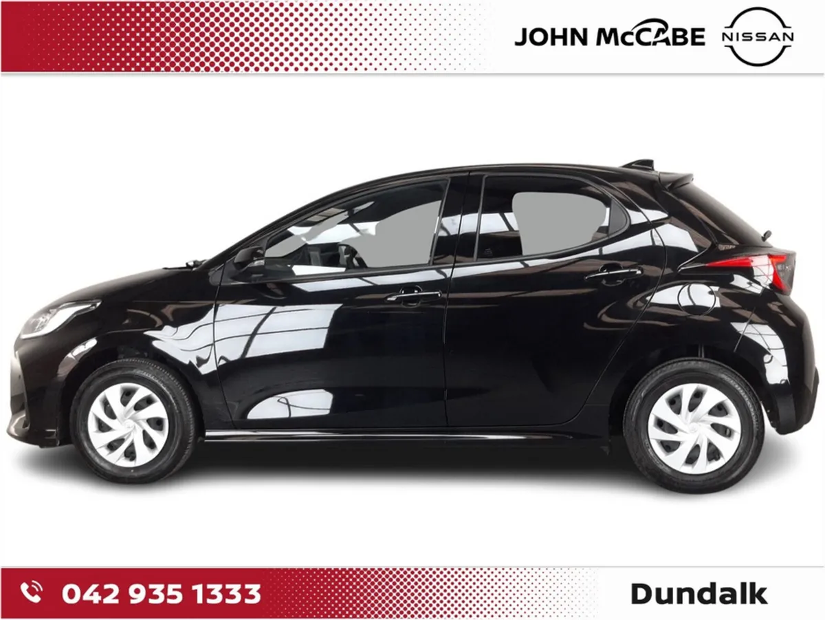 Toyota Yaris Hatchback, Petrol Hybrid, 2024, Black