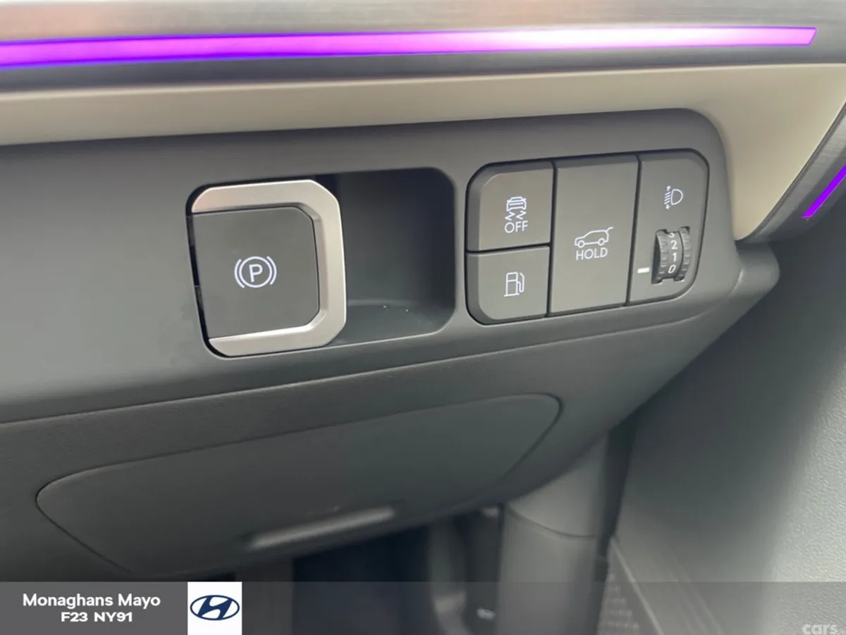 Hyundai Santa Fe SUV, Petrol Plug-in Hybrid, 2026, Blue