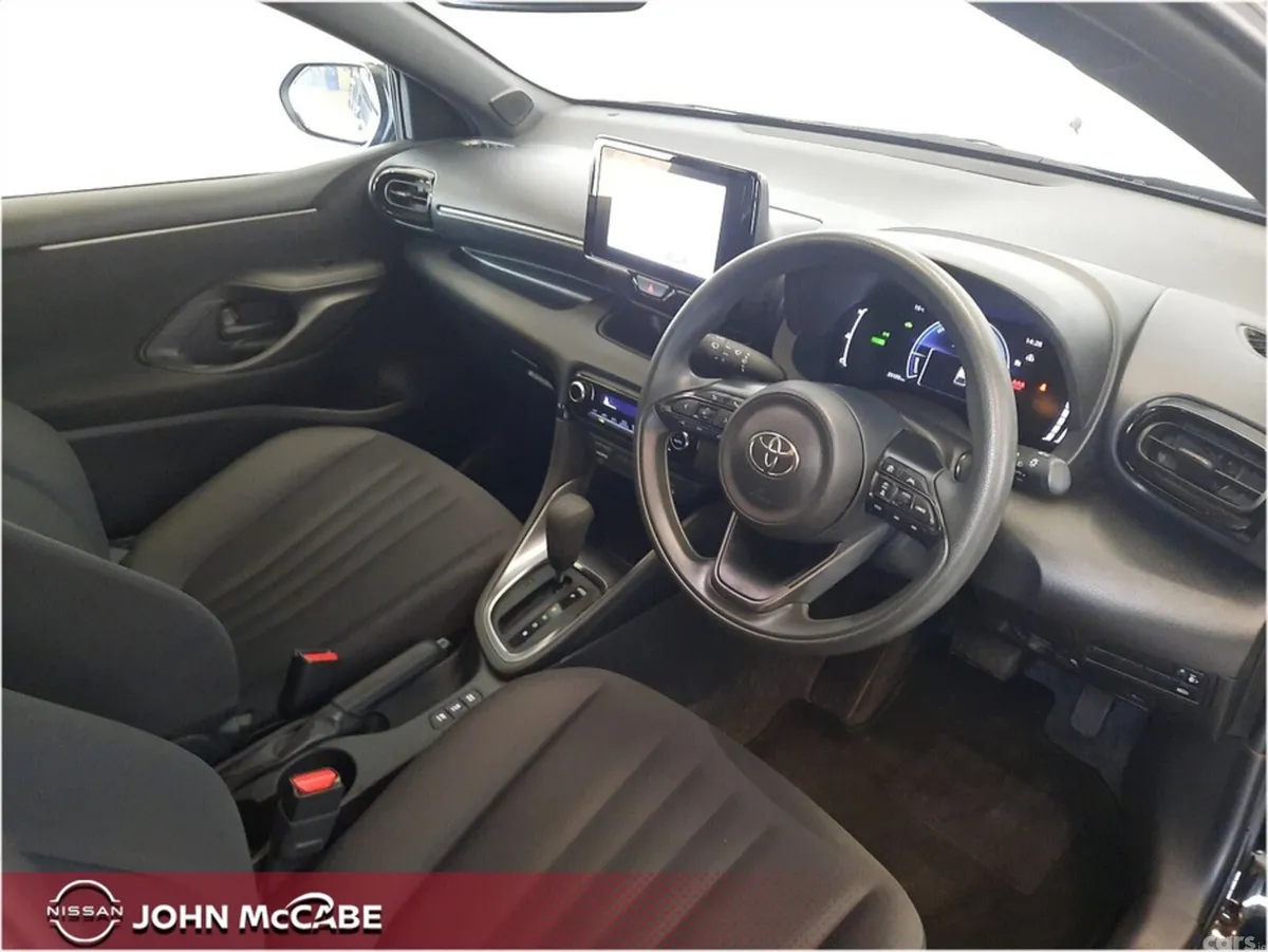 Toyota Yaris Hatchback, Petrol Hybrid, 2024, Black