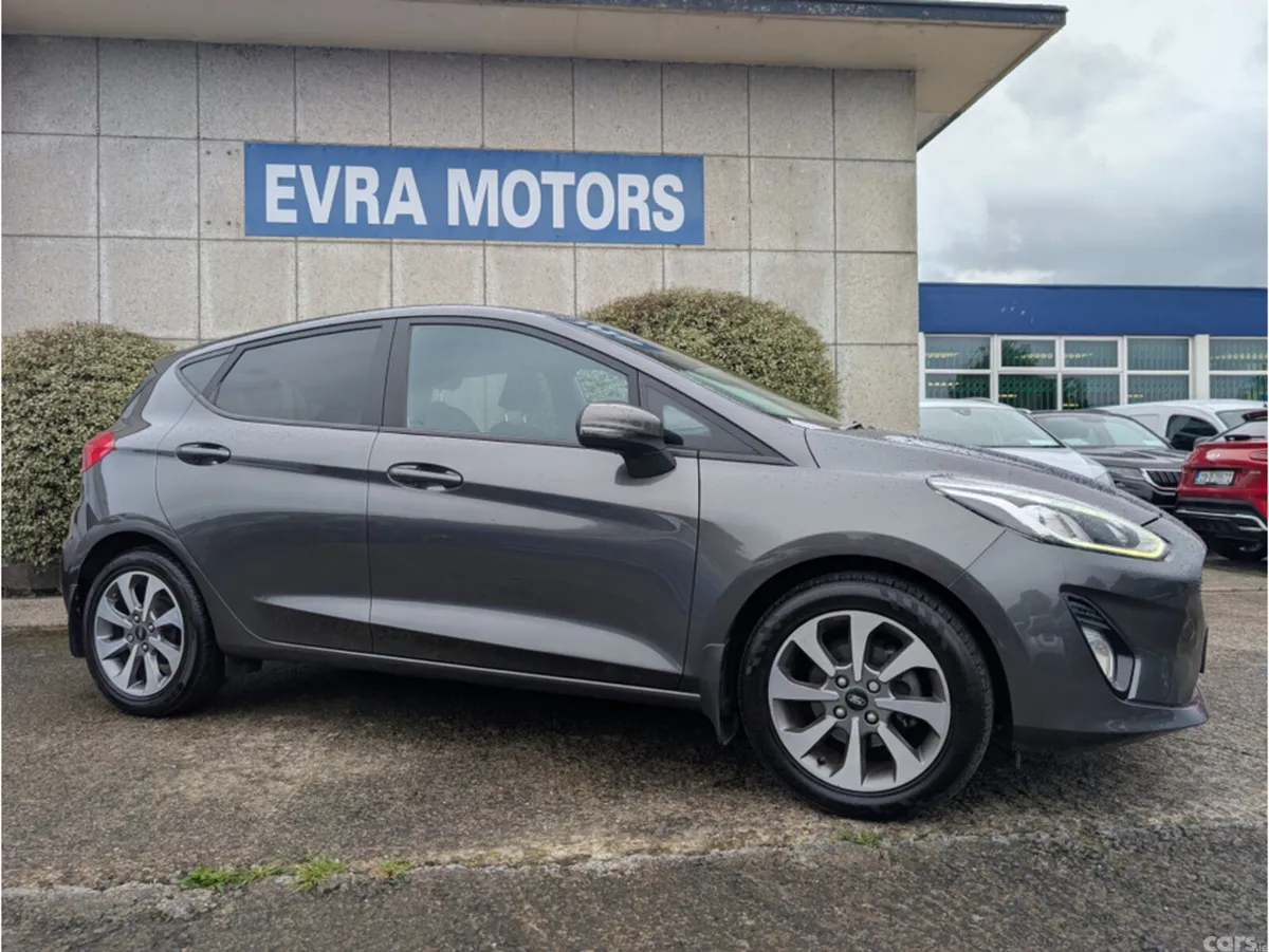 Ford Fiesta Hatchback, Petrol, 2020, Grey