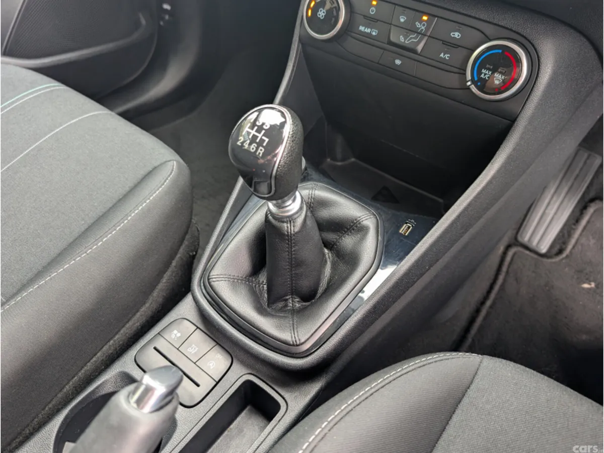 Ford Fiesta Hatchback, Petrol, 2020, Grey