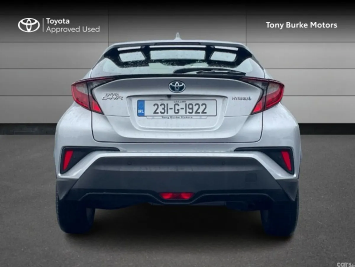 Toyota C-HR SUV, Petrol Hybrid, 2023, Silver