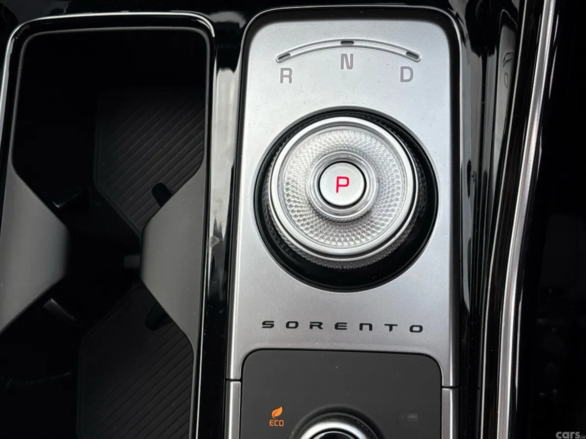 Kia Sorento MPV, Petrol Plug-in Hybrid, 2026, Grey