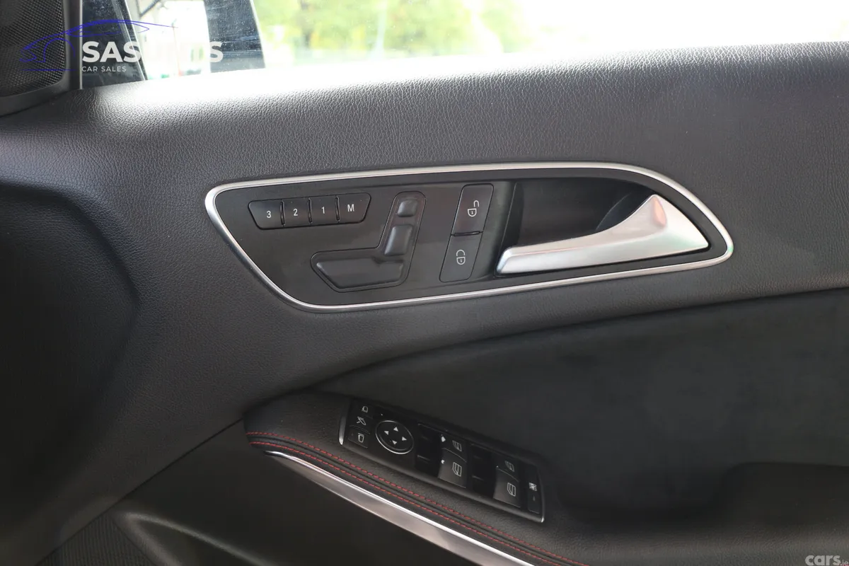 Mercedes-Benz A-Class Hatchback, Petrol, 2013, Silver