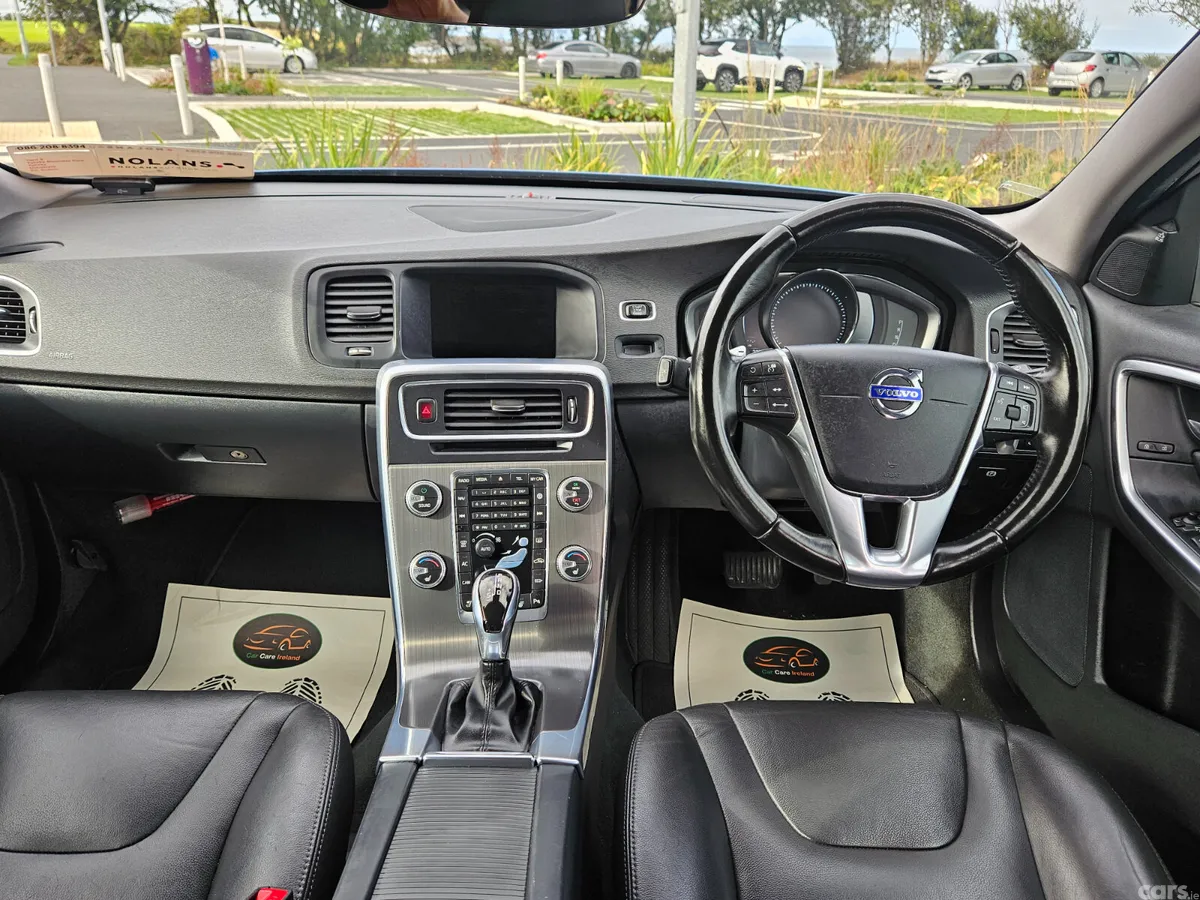 Volvo V60 Estate, Diesel, 2016, Blue