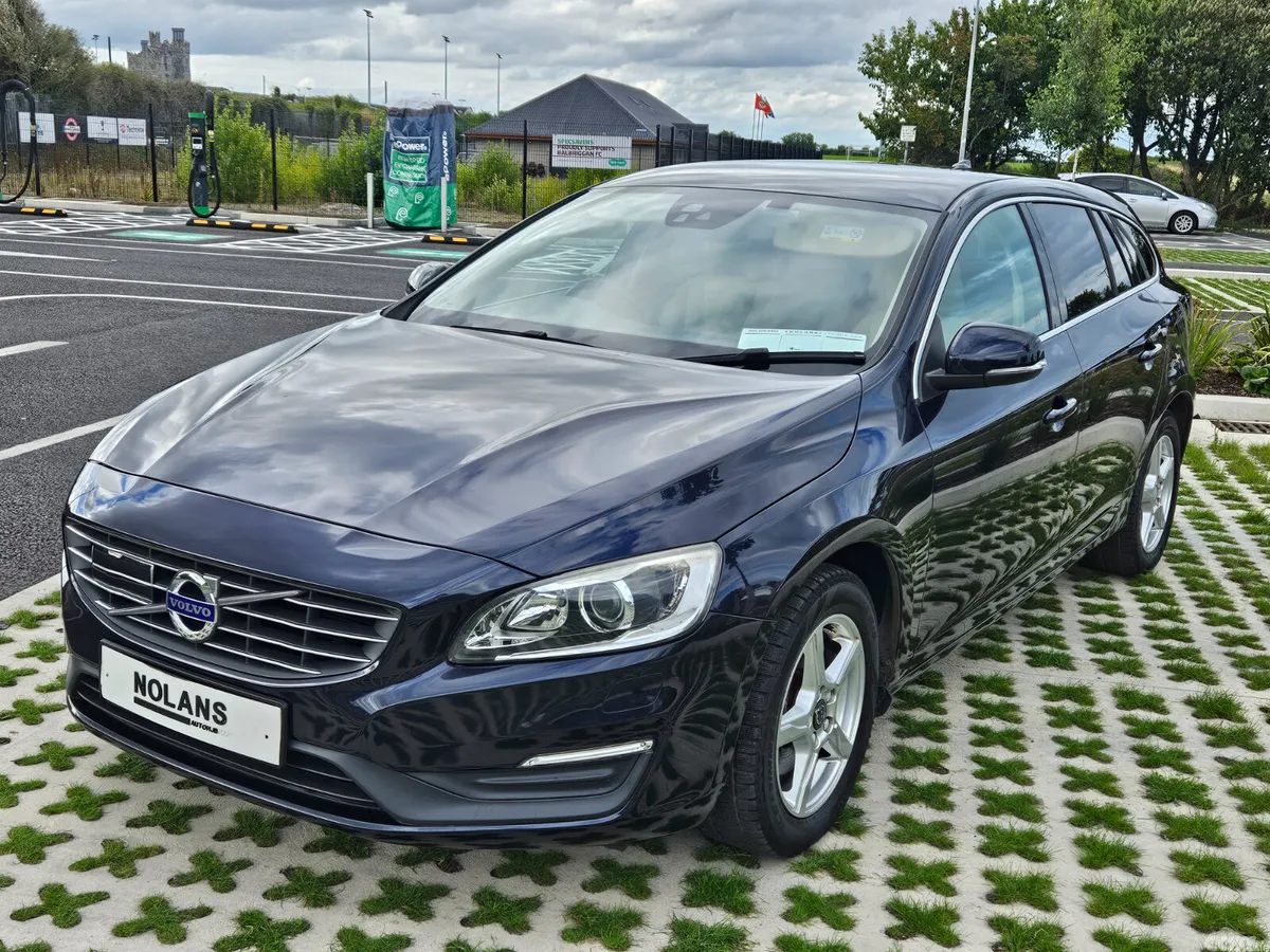 Volvo V60 Estate, Diesel, 2018, Blue