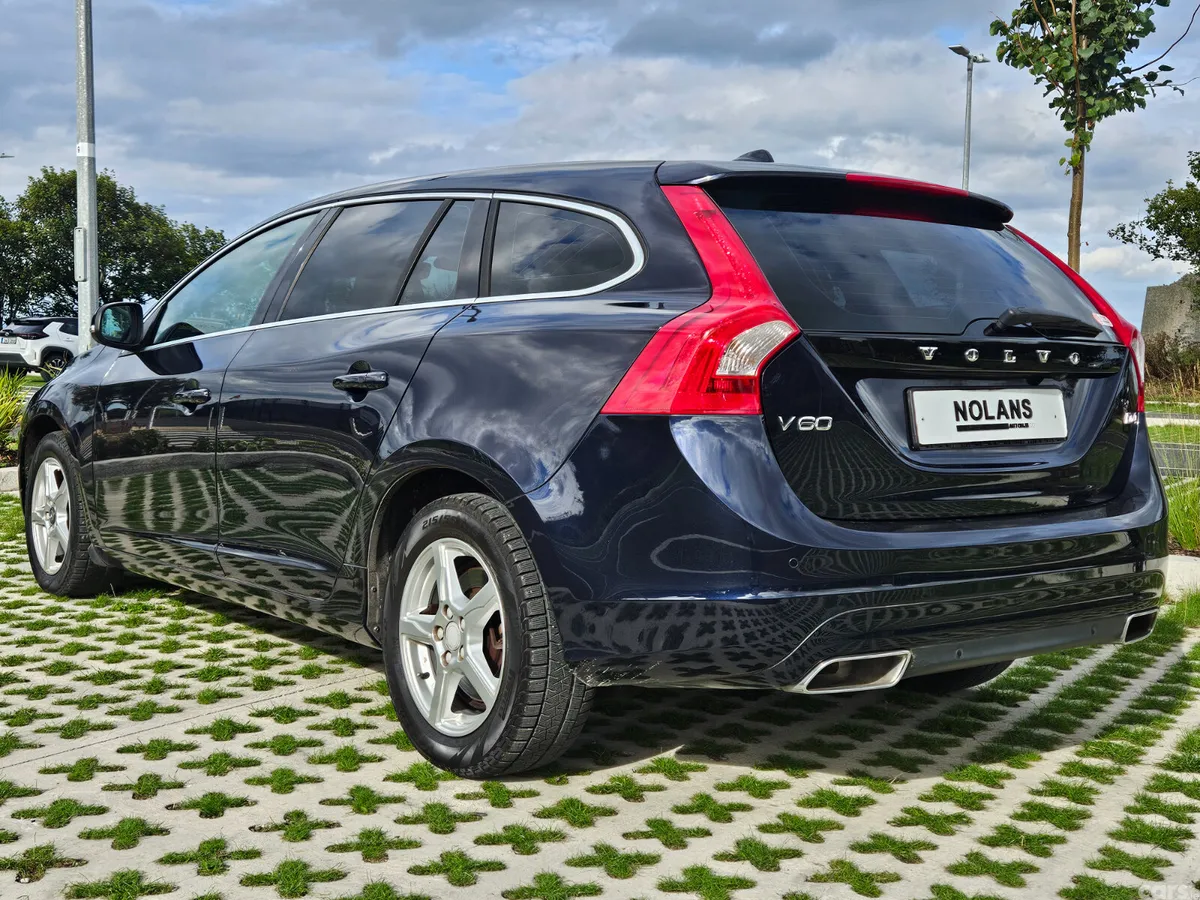 Volvo V60 Estate, Diesel, 2018, Blue
