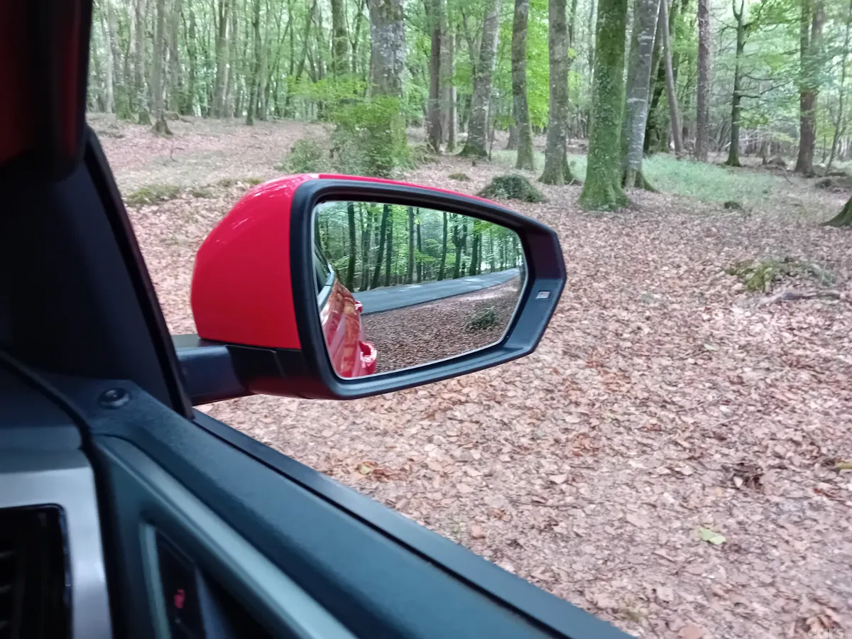 Volkswagen Polo Hatchback, Petrol, 2020, Red