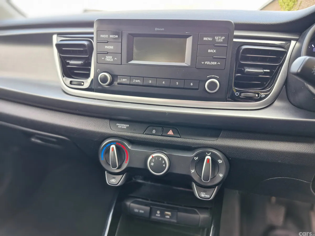 Kia Rio Hatchback, Petrol, 2018, Black